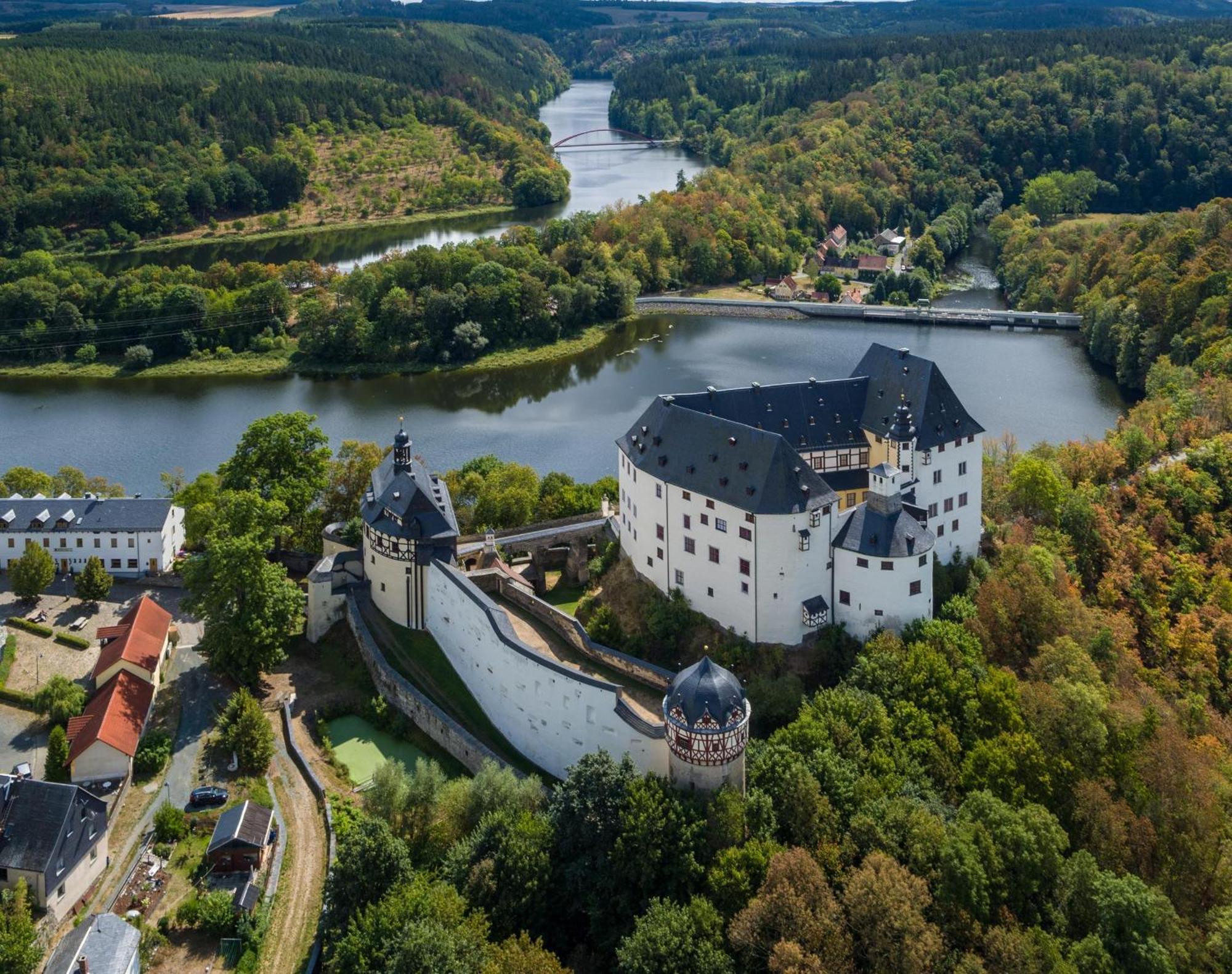 Landhauswohnung Am Thueringer Meer - Fuehlen Wie Zuhause Remptendorf Ngoại thất bức ảnh